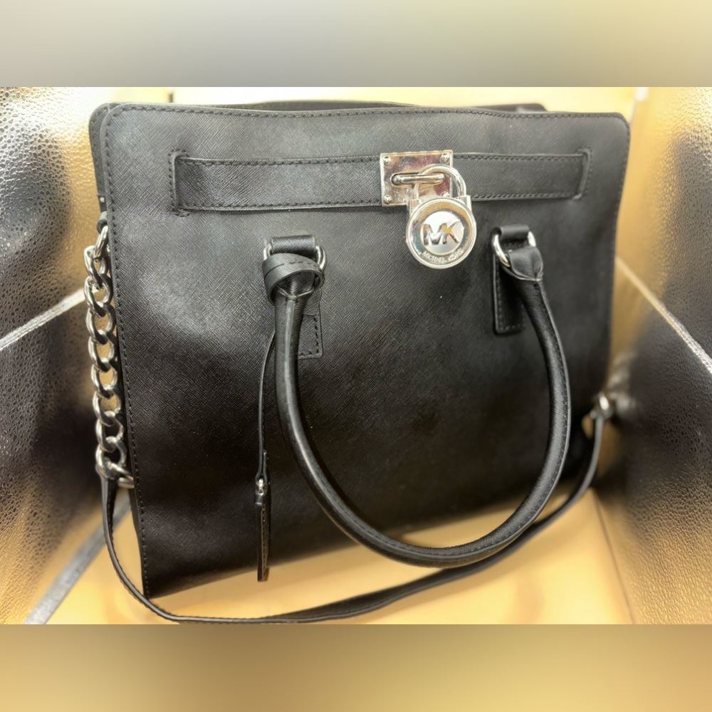 MICHAEL Michael Kors Black Shoulder Bag